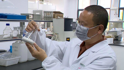 餐厨垃圾变废为宝 韩博科技董事长韩跃国聚焦政协，引领生物制剂研发新潮流